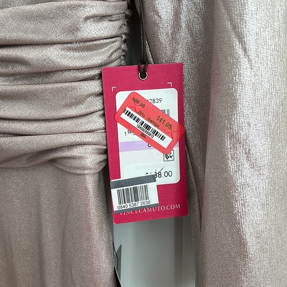 Vince Camuto, new with tags, Cocktail Dress size 6 - Picture 5 of 9